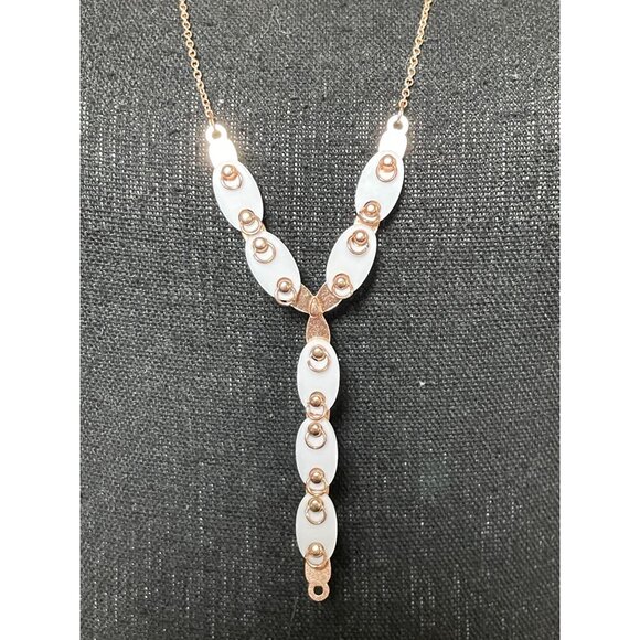 Mother-Of-Pearl & Rhinestone Drop Pendant Necklace With Rose Gold Chain - Picture 5 of 8